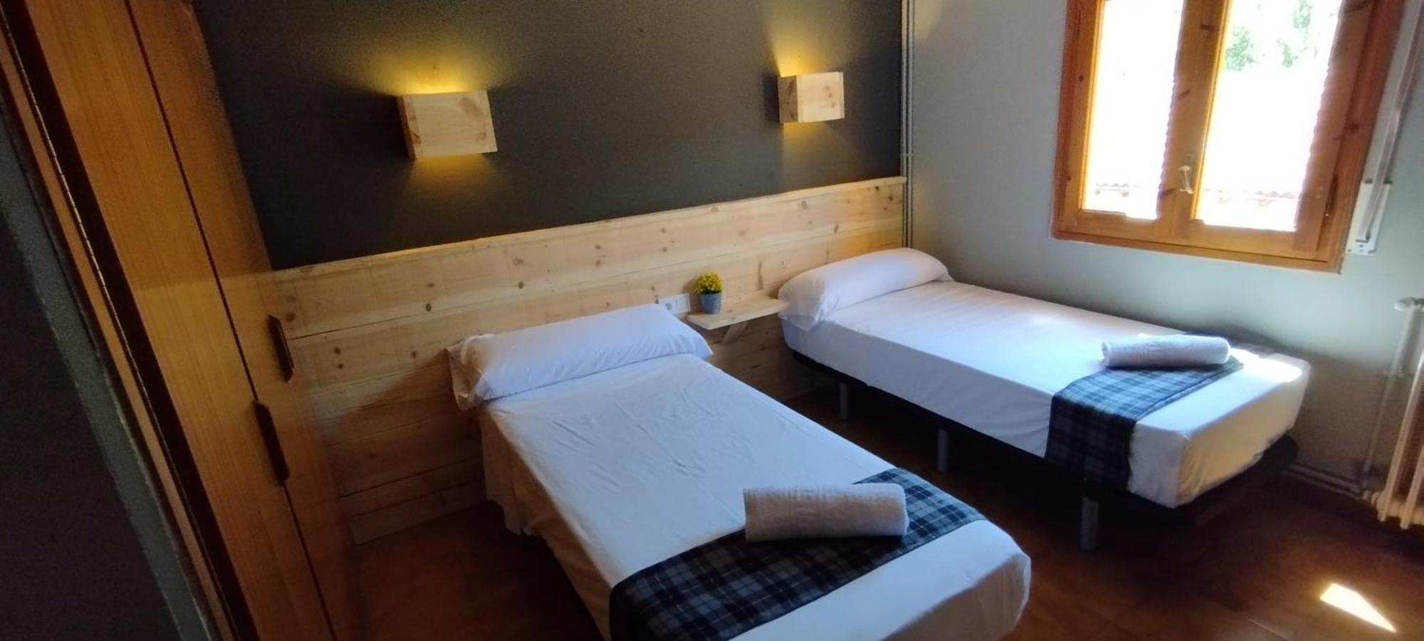 Hostal Casa Pirineus & Deportes De Aventura Baró Dış mekan fotoğraf