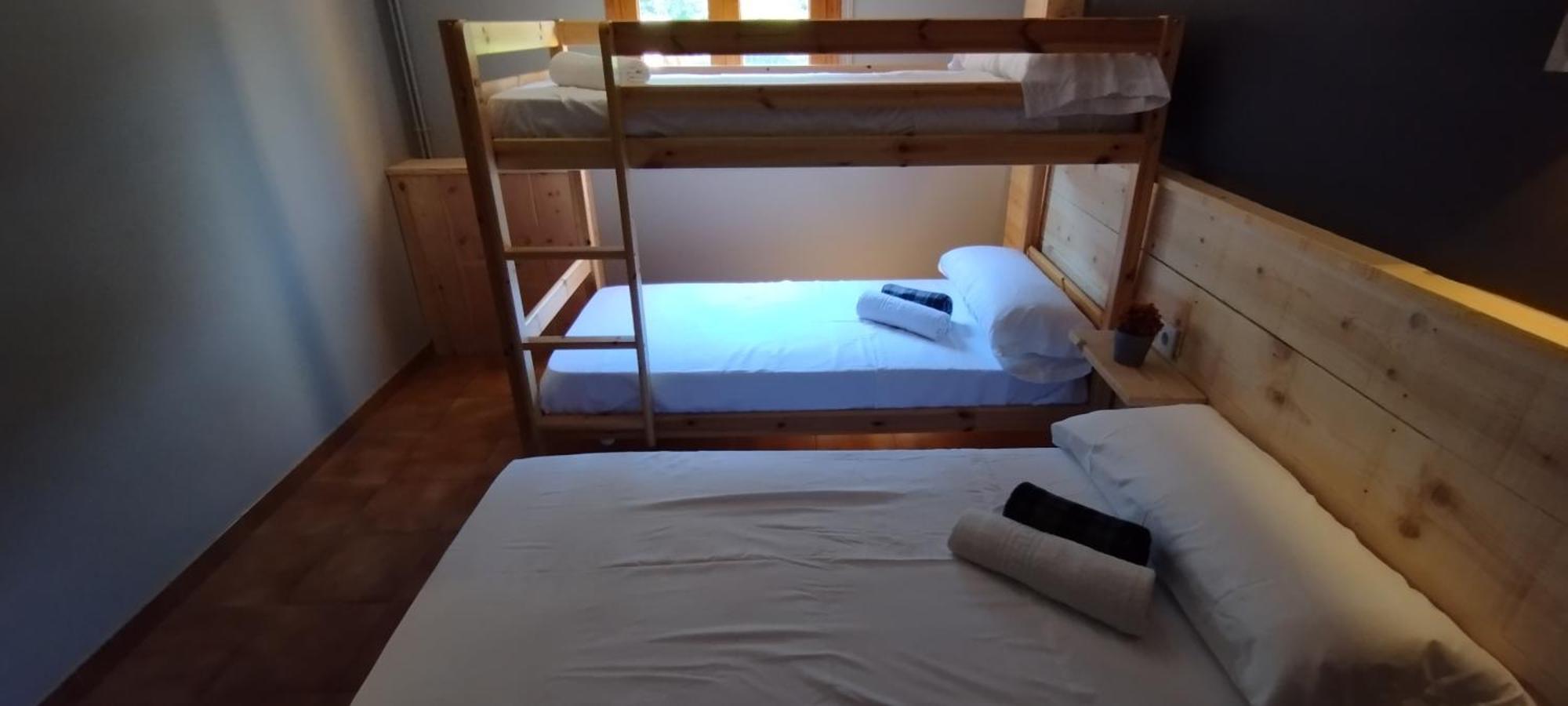 Hostal Casa Pirineus & Deportes De Aventura Baró Dış mekan fotoğraf